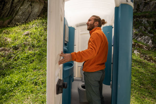 Best Restroom trailer rental cost  in Hewlett Harbor, NY